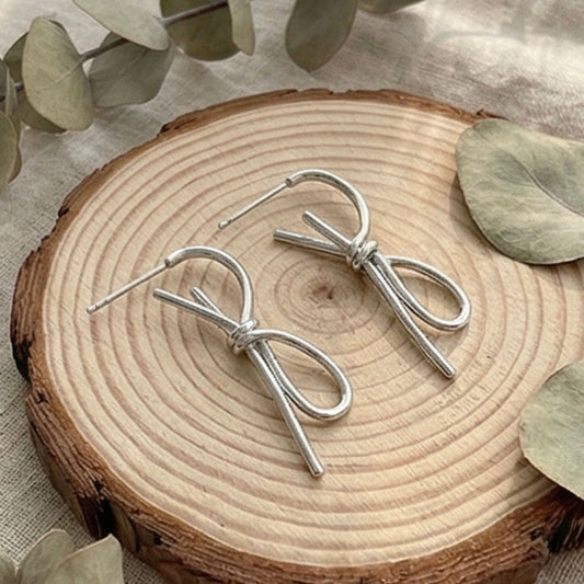 The Falling Knot Earrings