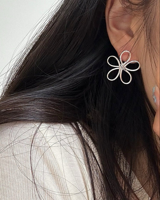 Silver Openwork Flower Stud Earrings