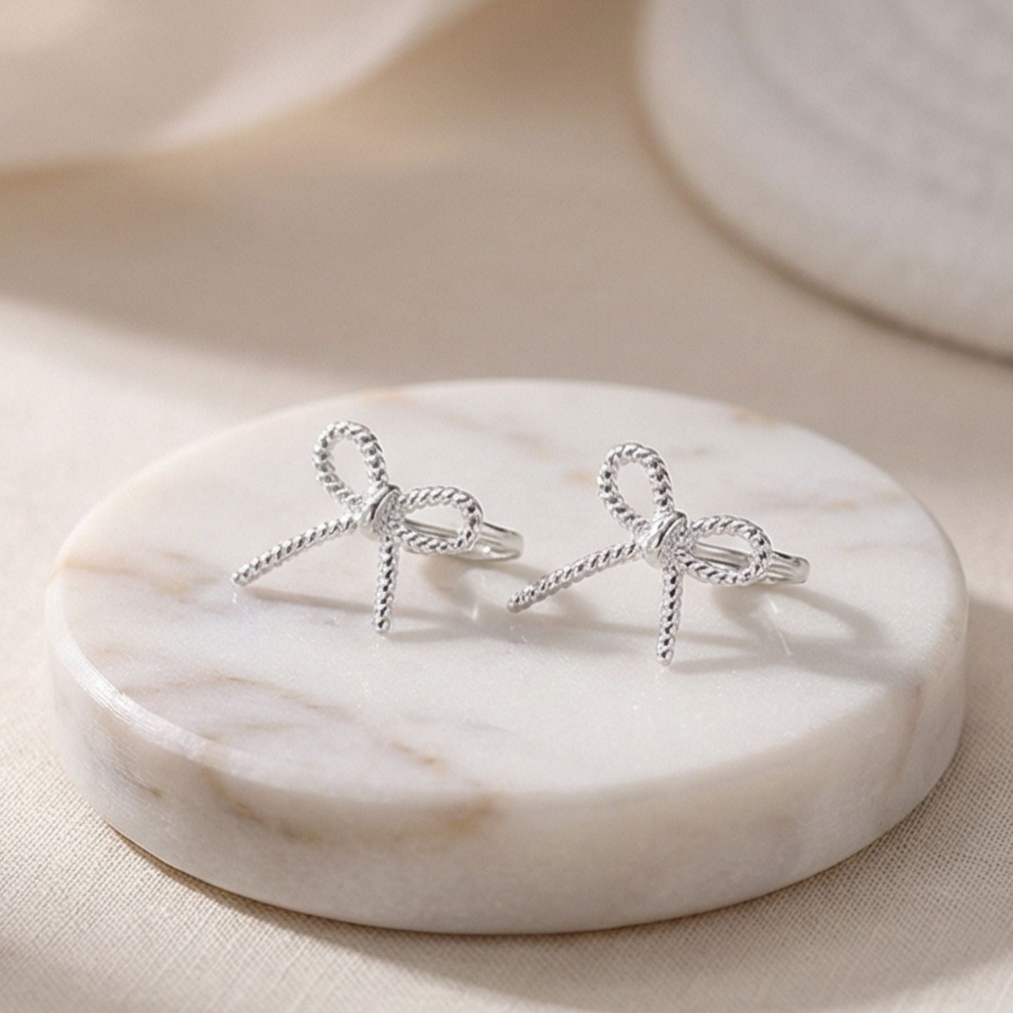 Openwork Bow Earrings