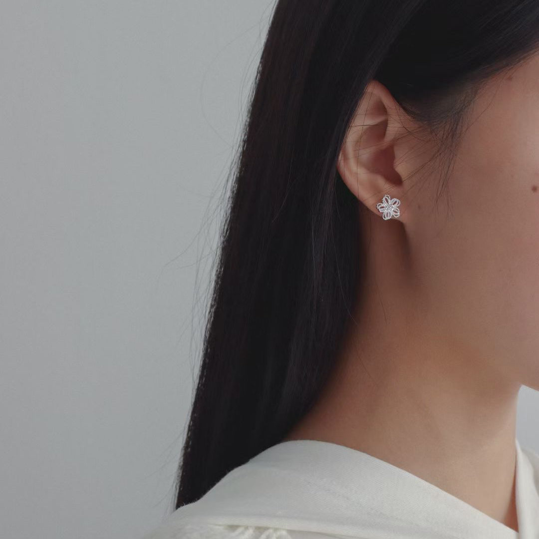 Double Petal Hollow Earrings