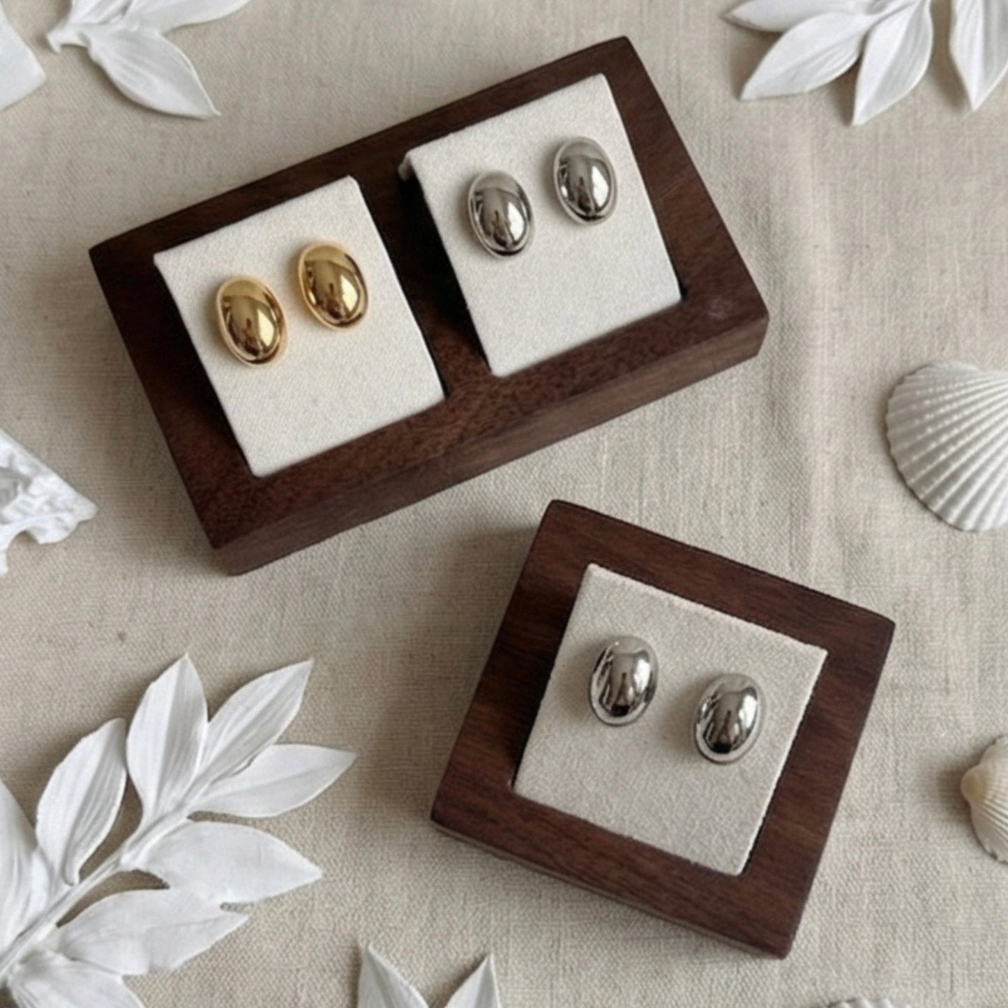 Bean-shaped Earrings