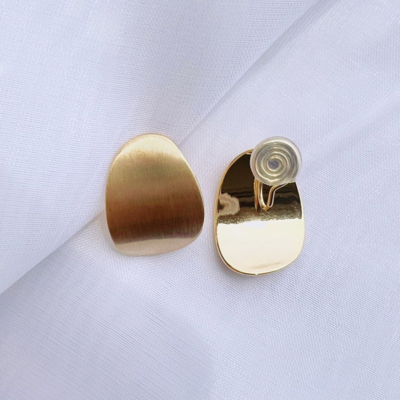 Vintage Matte Clip-on Earrings