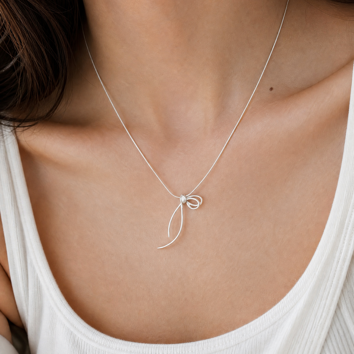 Dangling Ribbon Necklace