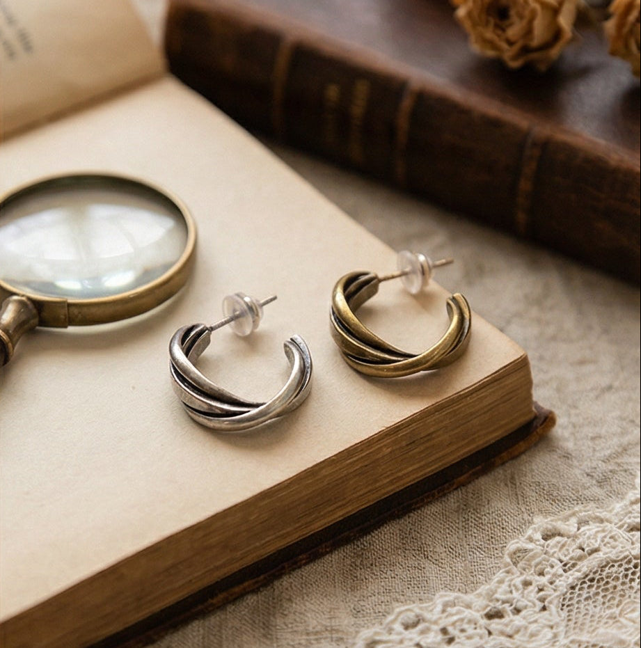 Vintage Twisted C-Hoop Earrings