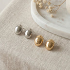 Small Bean-shaped Earrings