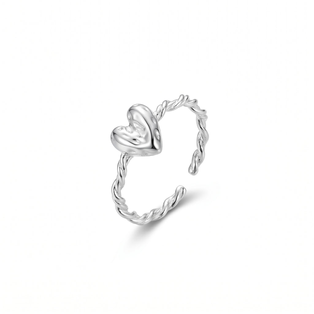 Hammered Heart Twist Ring