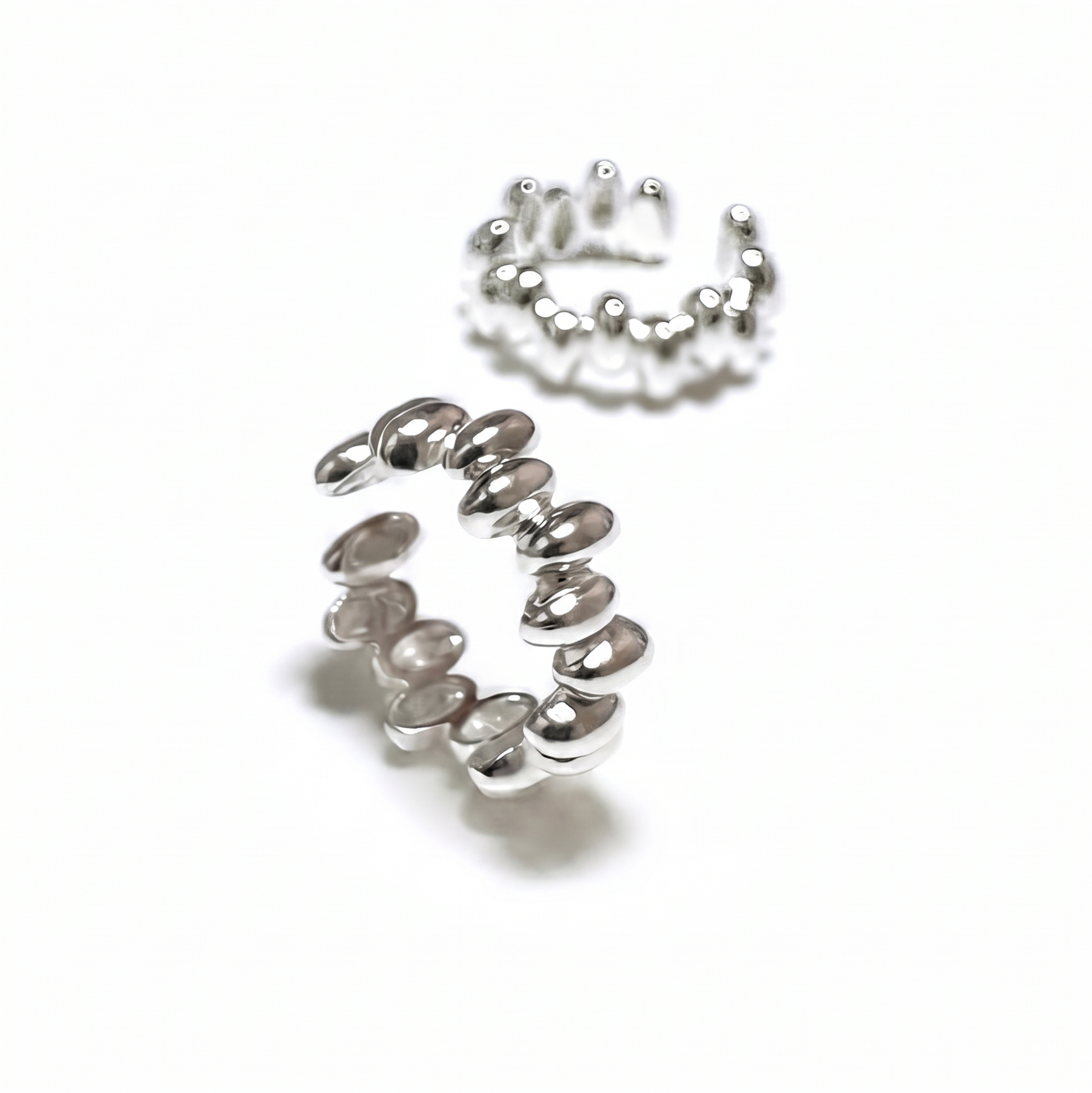 Infinite Ovals Ear Cuff