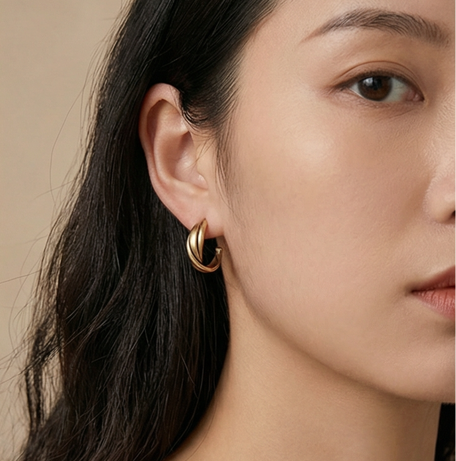 Vintage Twisted C-Hoop Earrings