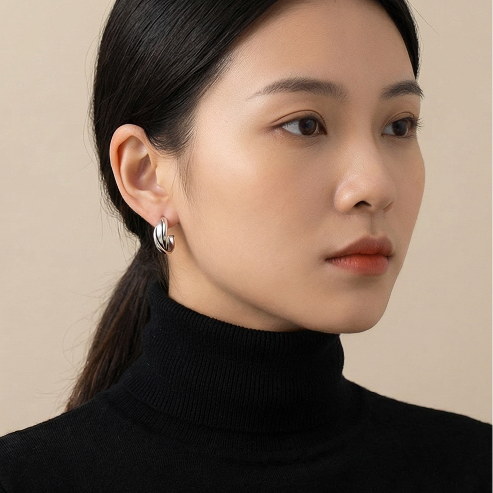 Vintage Twisted C-Hoop Earrings