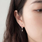 Twin Four-Pointed Star Earrings