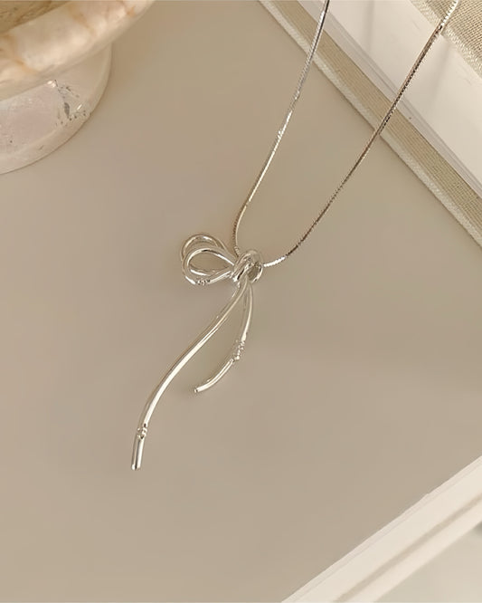 Knot Bow Pendant Necklace