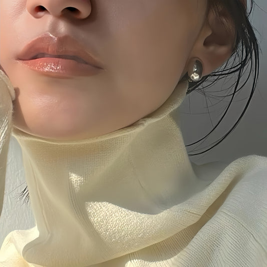 Bean-shaped Earrings