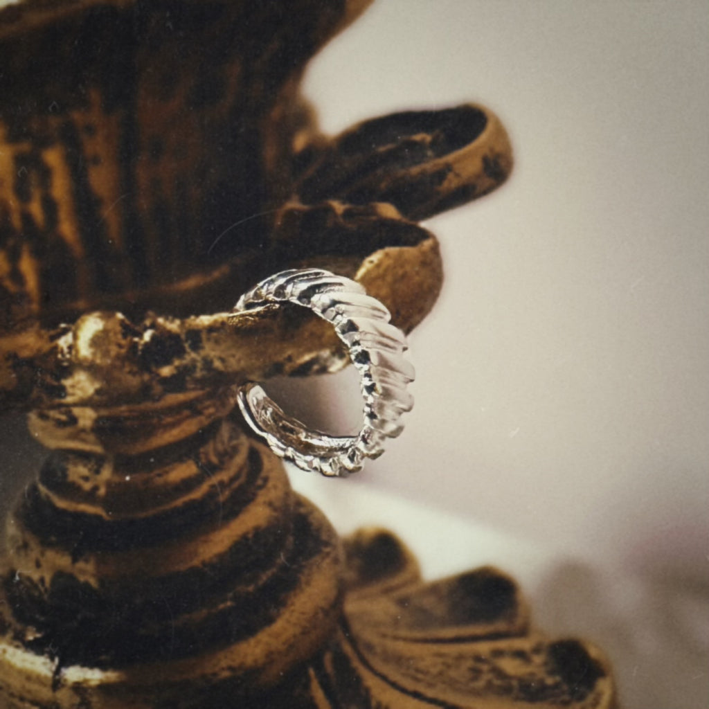 Twisted Groove Ear Cuff