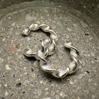 Wave Pattern Ear Cuff
