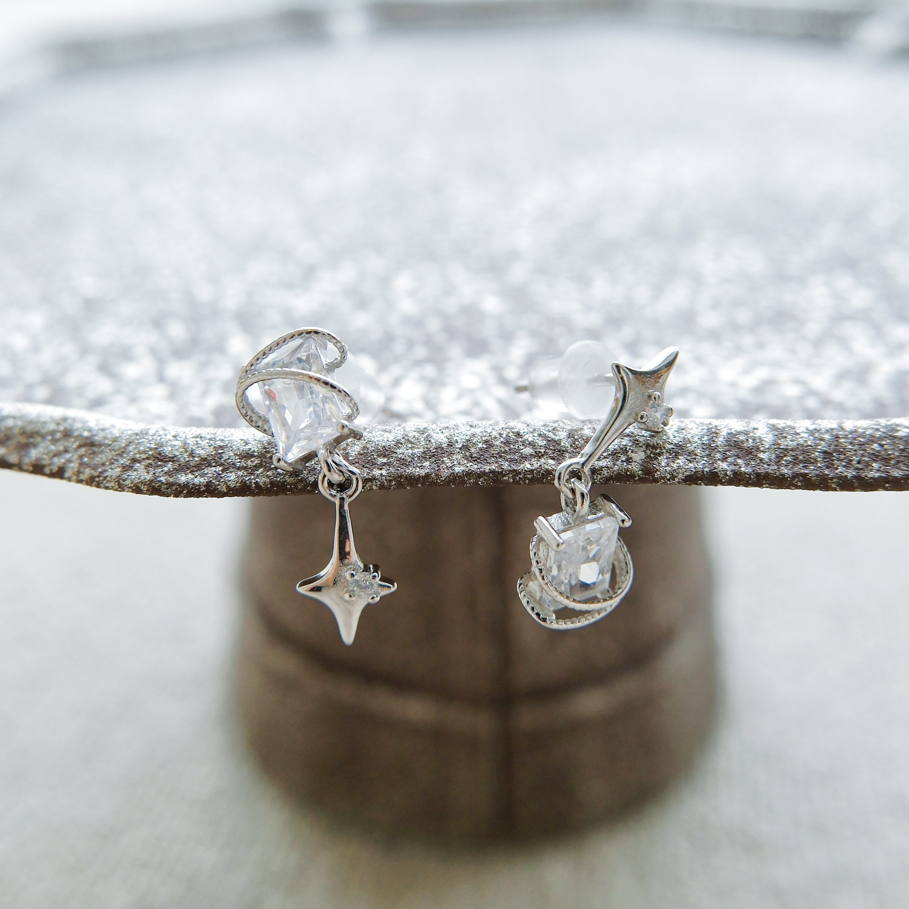 Quartz Four-Point Star Earrings