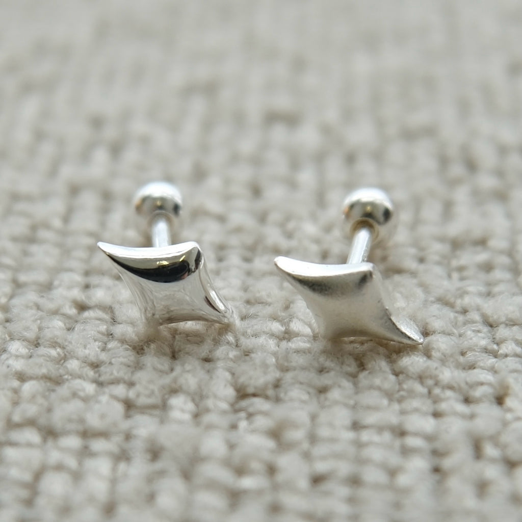 Four-Point Star Screw Back Stud Earrings