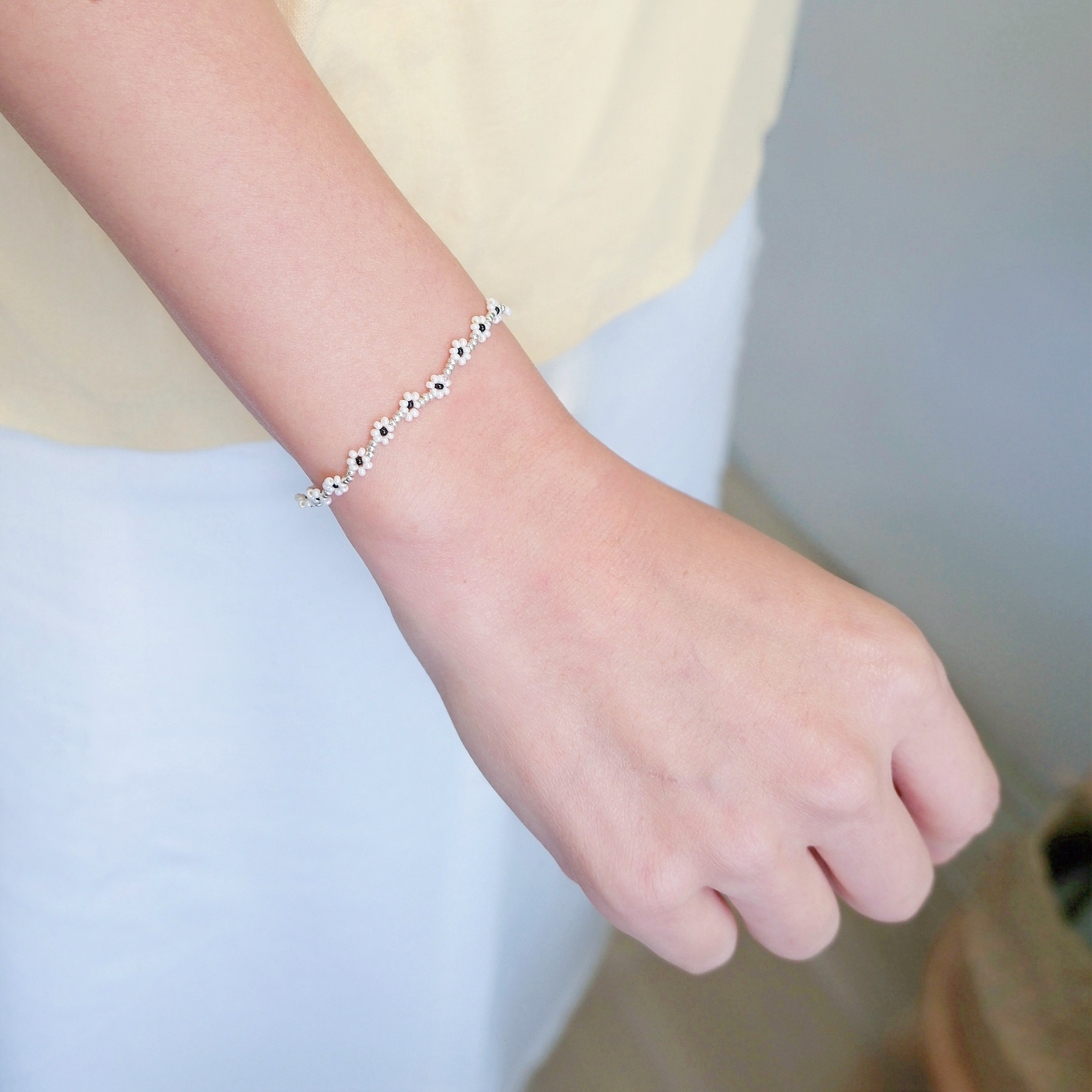 Seoul Petite Floral Bracelet