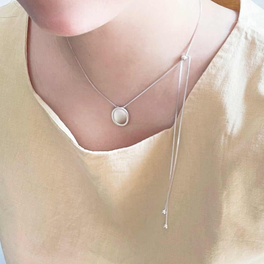 Matte Oval Bead Necklace