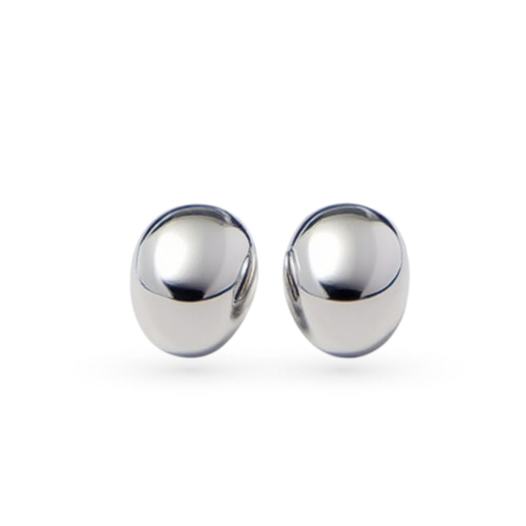 Small Bean-shaped Earrings